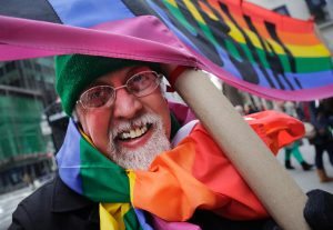 gay-express-gilbert-baker-rainbow-flag-dies