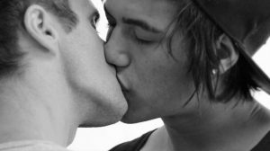gay-express-gay-relationships-illegal-72-countries
