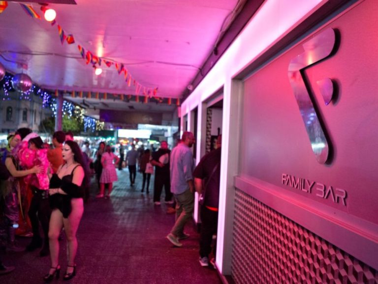 New Zealand LGBT+ Bars & Clubs Reopening Tonight express Magazine