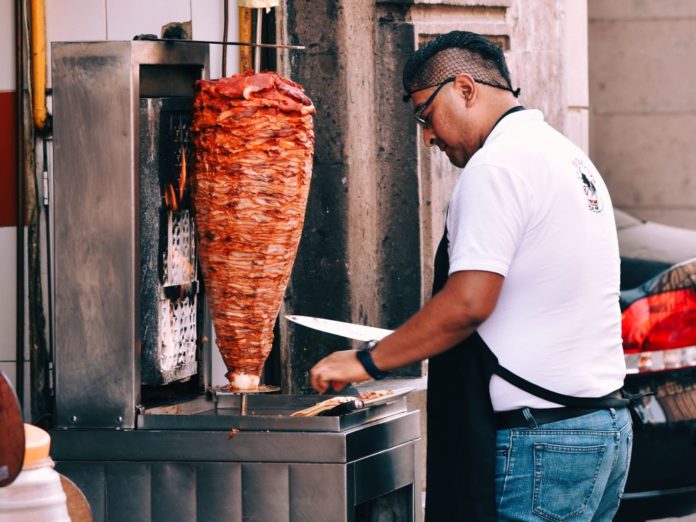 Sydney Kebab Shop Forced to Apologise After Posting Violent Homophobic