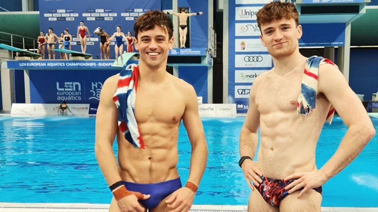 Tom Daley Wins Olympic Gold ‘incredibly Proud To Say I Am Gay And An Olympic Champion Express