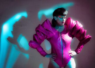 Peaches | PHOTO : IZABELLA CHROBOK AND GRZEGORZ BACINSKI OF KEYI STUDIO
