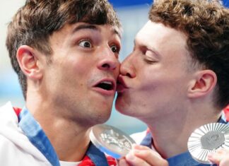 Noah Williams kiss with Tom Daley