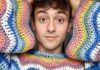 Tom Daley Knitting